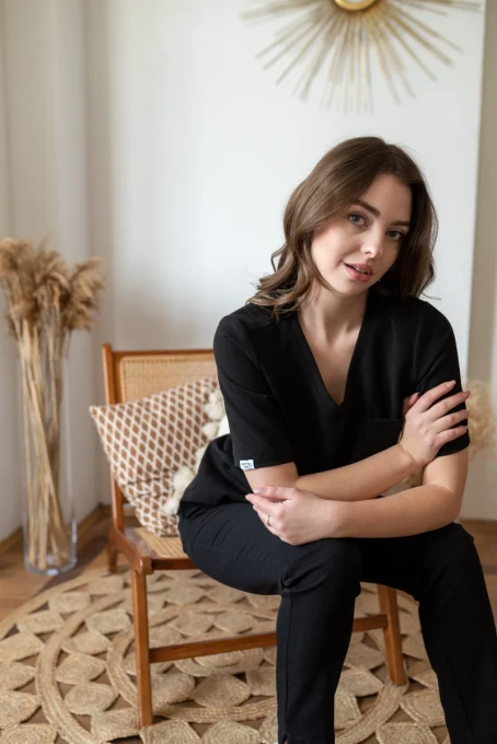 Spodnie medyczne damskie wiskoza scrubs Classy w kolorze Blackberry