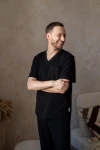Bluzka medyczna męska wiskoza scrubs Handsome w kolorze Blackberry