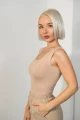Odkryj niezawodny towarzysz swojego uniformu wiskozowego z Top Underscrubs Nude. Wykonany z wiskozy bambusiowej, nasz top oferuje nie tylko perfekcyjne dopasowanie, ale także wygodę.